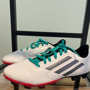 Men’s 5.5 (Women’s 7.5) Adidas Soccer Cleats